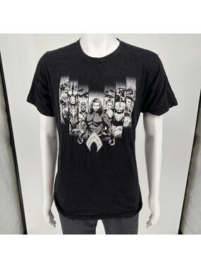 2010s DC Comics Monochrome Aquaman Movie Character Bars Graphic T-Shirt (L)